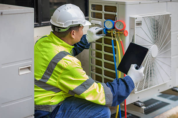 Professional Hvac Maintenance technician working in Farmingdale, NY